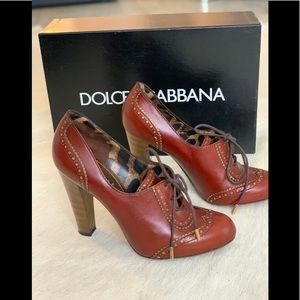 Dolce Gabbana Marroo Lace up Oxford Leather